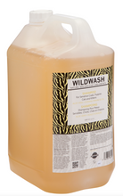 Load image into Gallery viewer, WildWash Shampoo For Sensitive Coats, Puppies, Cats And Kittens 32:1