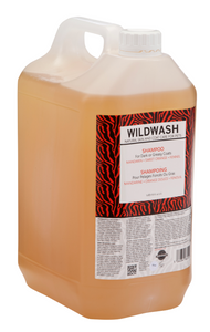 WildWash Shampoo for Dark or Greasy Coats 32:1
